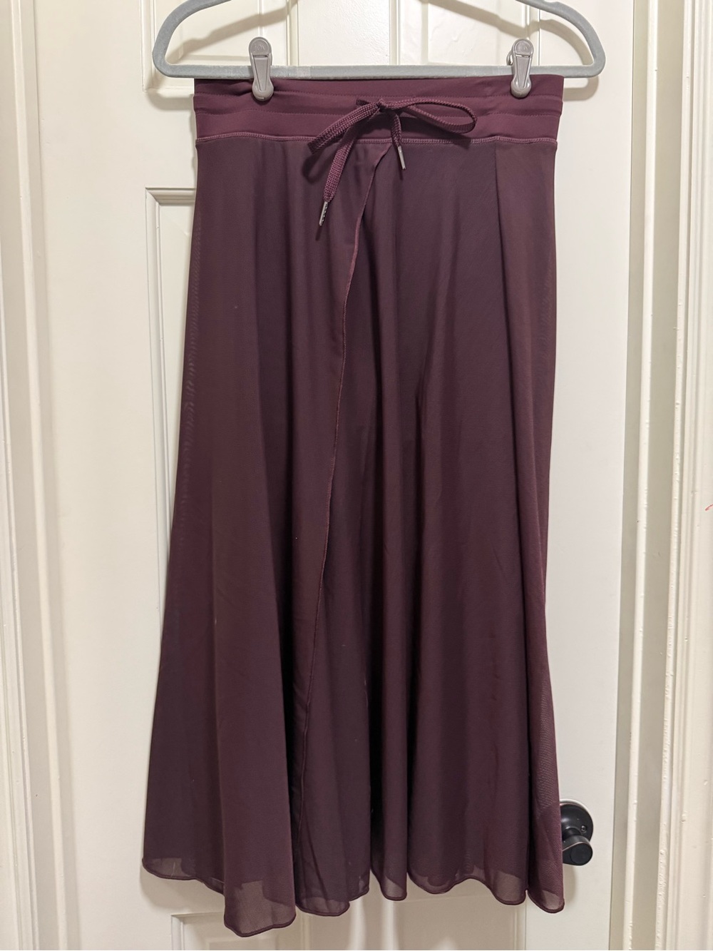HALARA Burgundy Maxi Skirt with Drawstring Waist